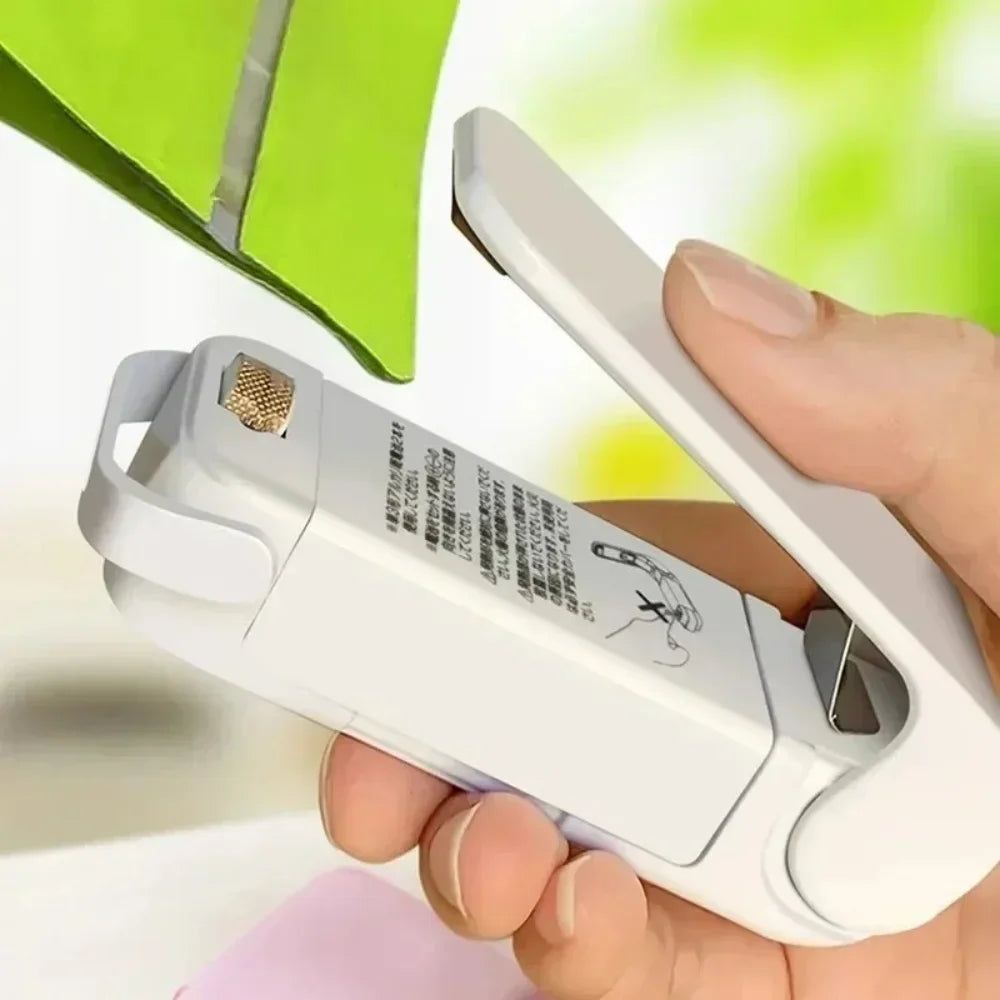 Snack Sealing Machine